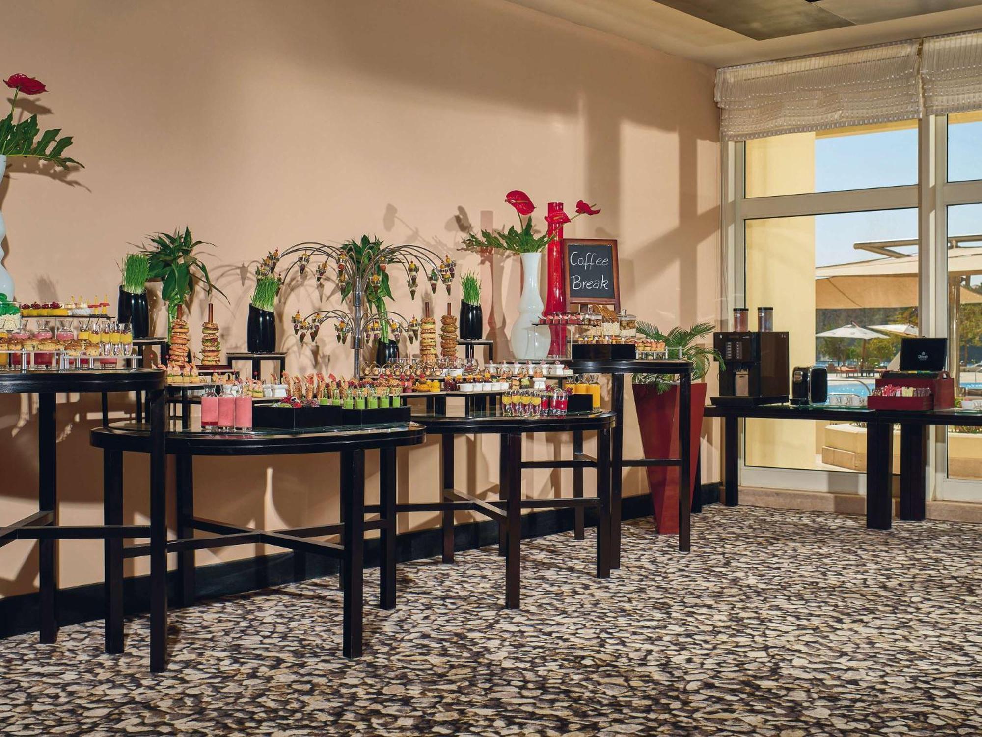 Mövenpick 5*